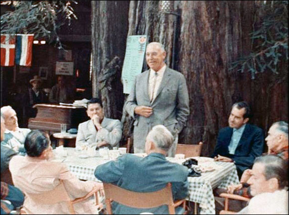 Washington Post Covers Bohemian Grove  bgrove